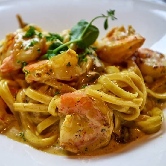 el Nomadics Curry Shrimp Pasta -  باستا كاري الروبيان النوماديكس