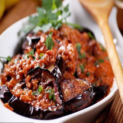 Egyptian Eggplant with Minced Beef - مسقعه مصر بالحمة 